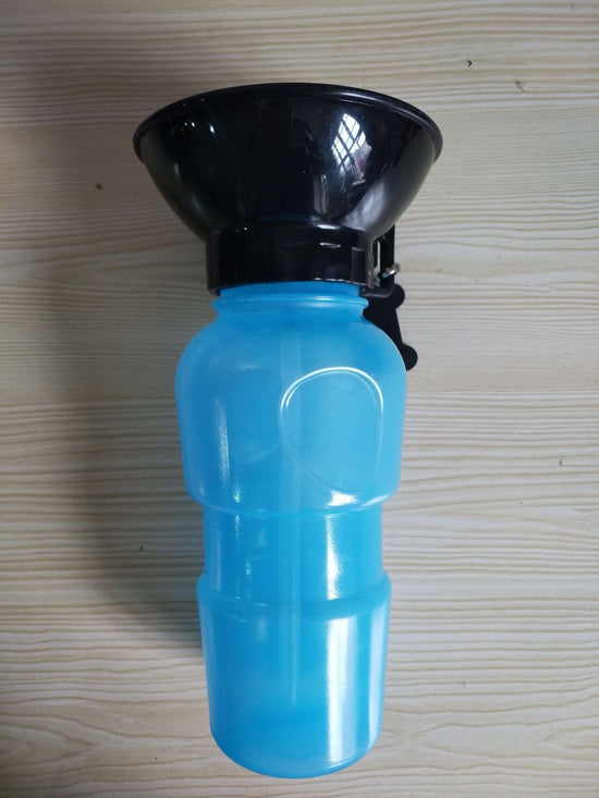 Botella de Agua Portátil para Perros con Dispensador de Presión